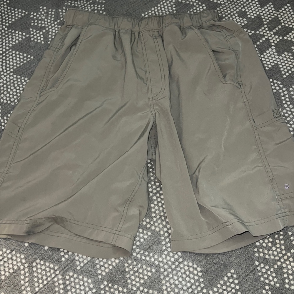 Columbia shorts